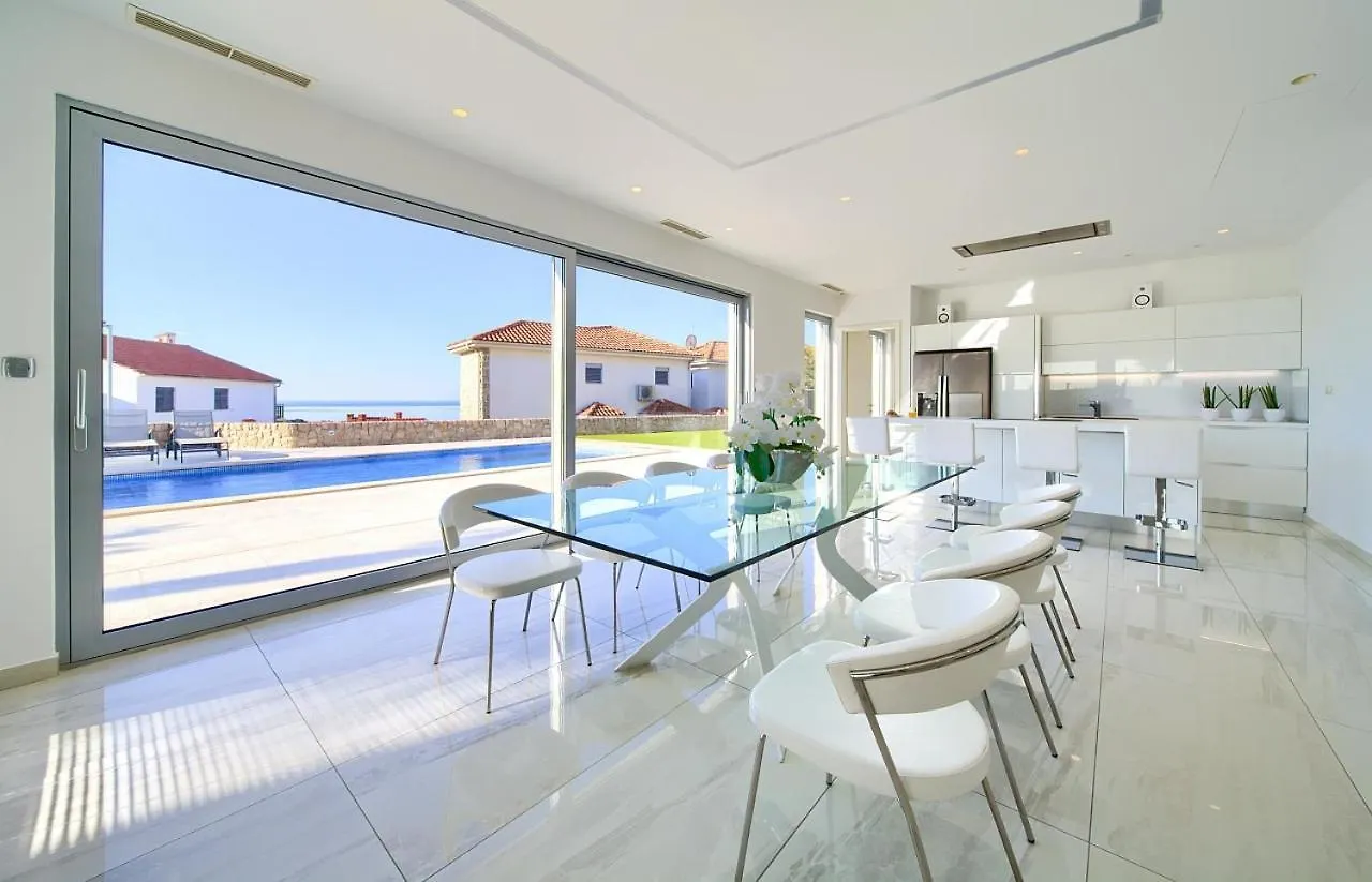 Villa Sia Krk Town 0*,