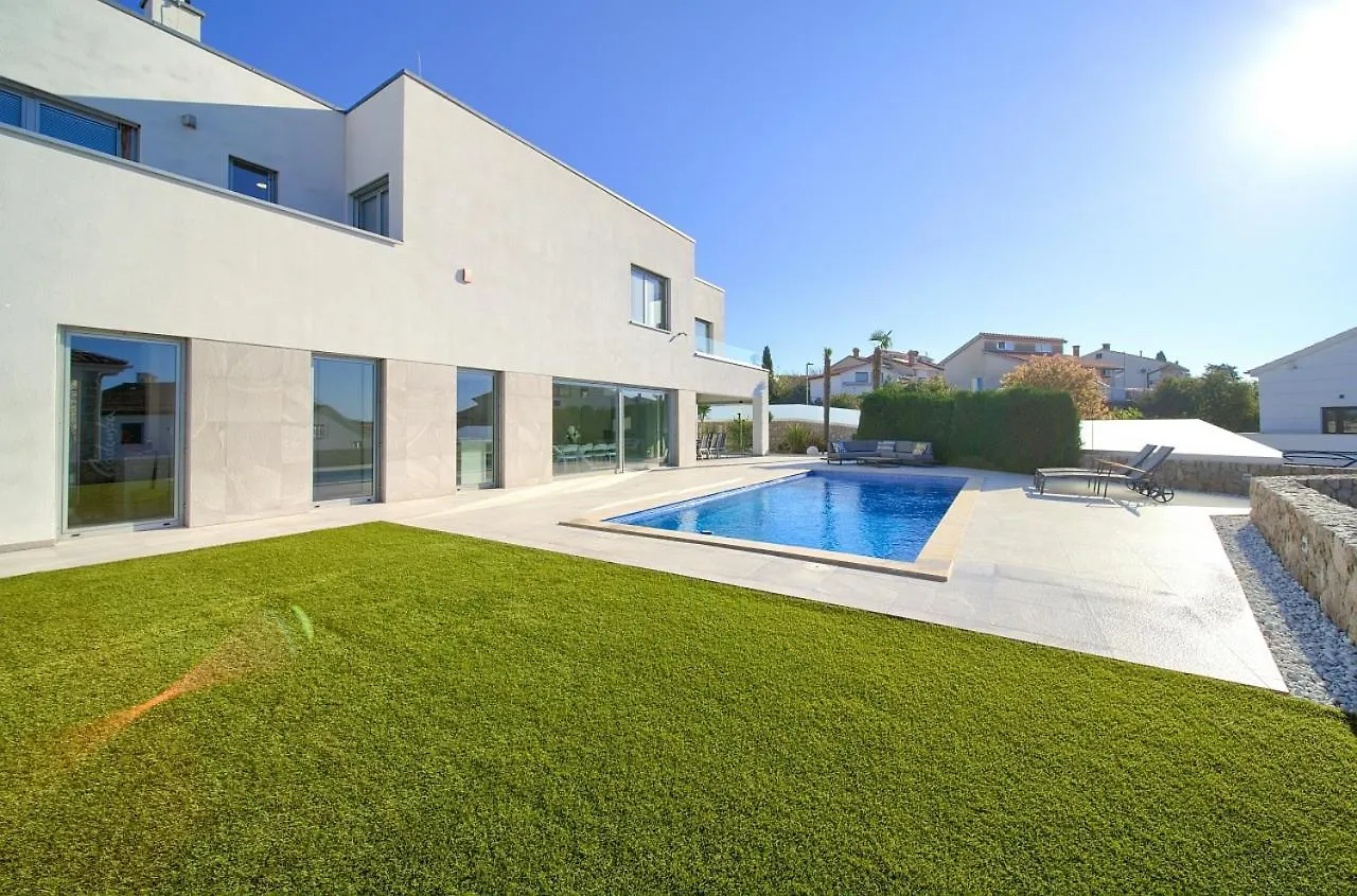Villa Sia Krk Town 0*,  Croatia
